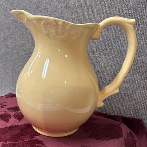 Frutuoso Pitcher Soft Yellow Made In Portugal Ceramic Jug Cottagecore‎ Vtg Style